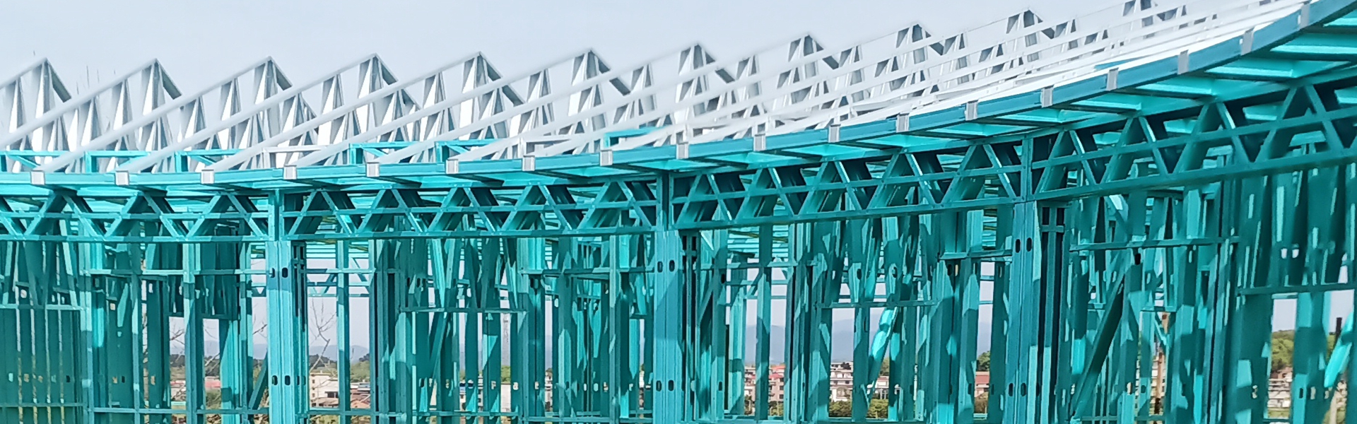 輕鋼別墅房與傳統鋼結構相比更有優勢